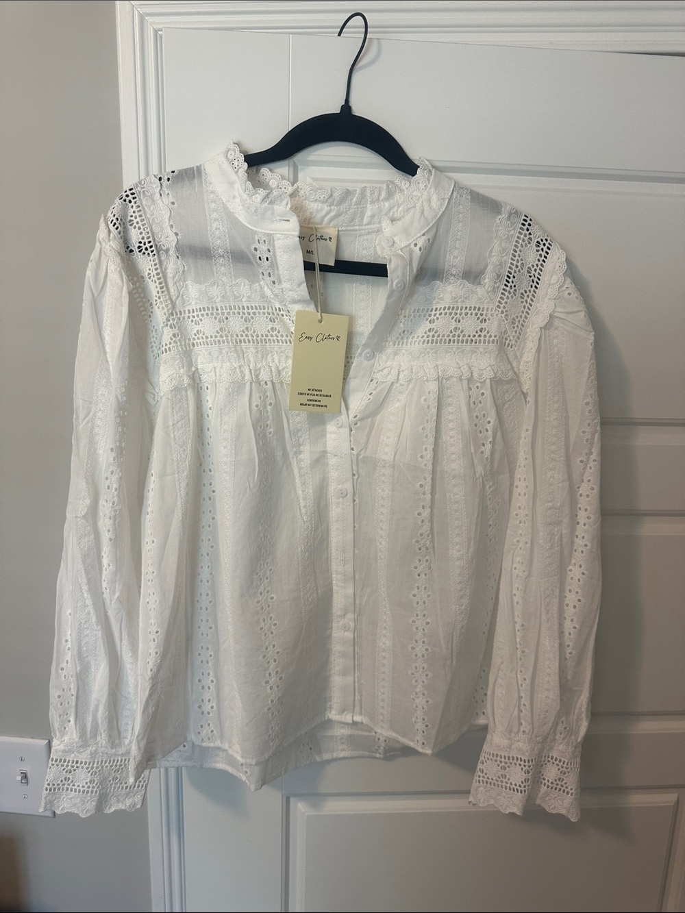Easy Clothes White Lace Eyelet Button-Down Top Size M/L